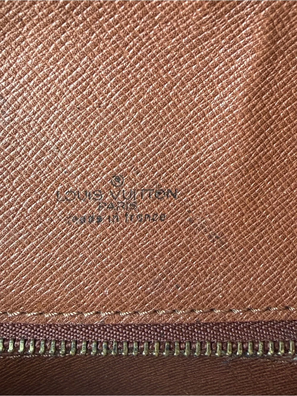 Authentic Louis Vuitton Brown Monogram Saint Cloud GM Crossbody Bag